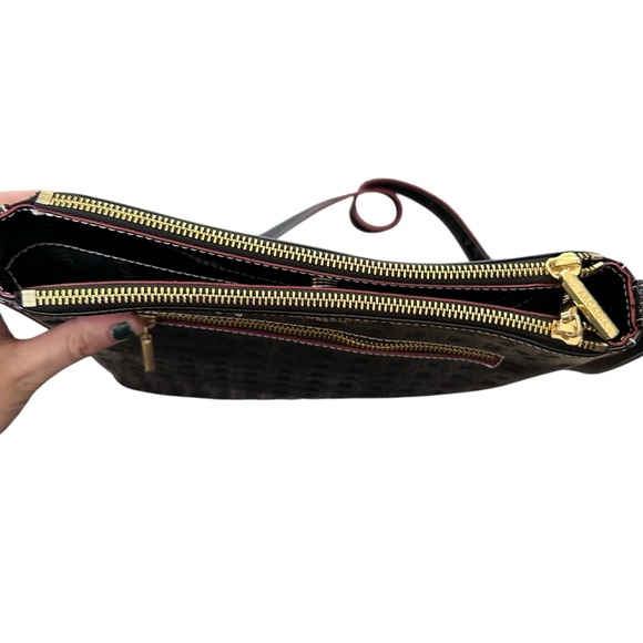 ARCADIA Crossbody Purse & Wallet Set Textured Design Black Patent Leather - Picture 12 of 16